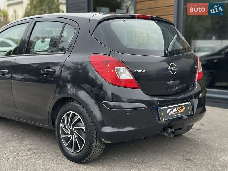 Хетчбек Opel Corsa 2008 в Шептицькому