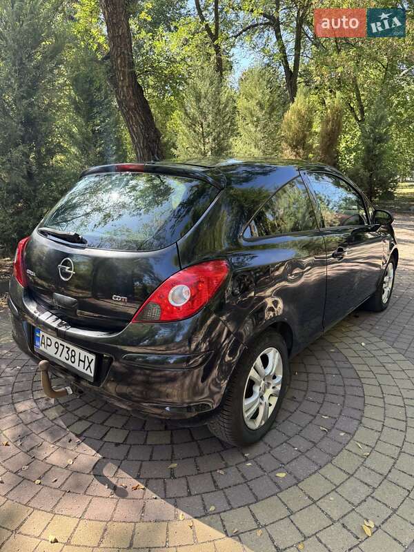 Хетчбек Opel Corsa 2009 в Запоріжжі