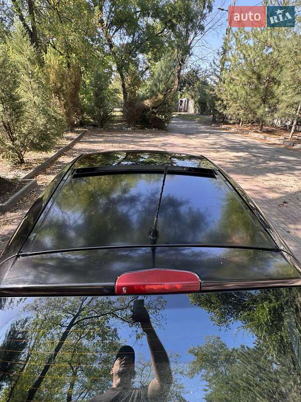 Хетчбек Opel Corsa 2009 в Запоріжжі