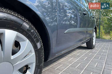 Хэтчбек Opel Corsa 2007 в 