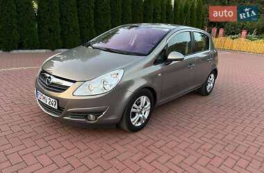 Хэтчбек Opel Corsa 2010 в Хмельницком
