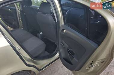 Хэтчбек Opel Corsa 2008 в 