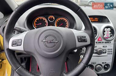 Хэтчбек Opel Corsa 2008 в 