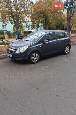 Хэтчбек Opel Corsa 2008 в 