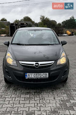 Хэтчбек Opel Corsa 2014 в 