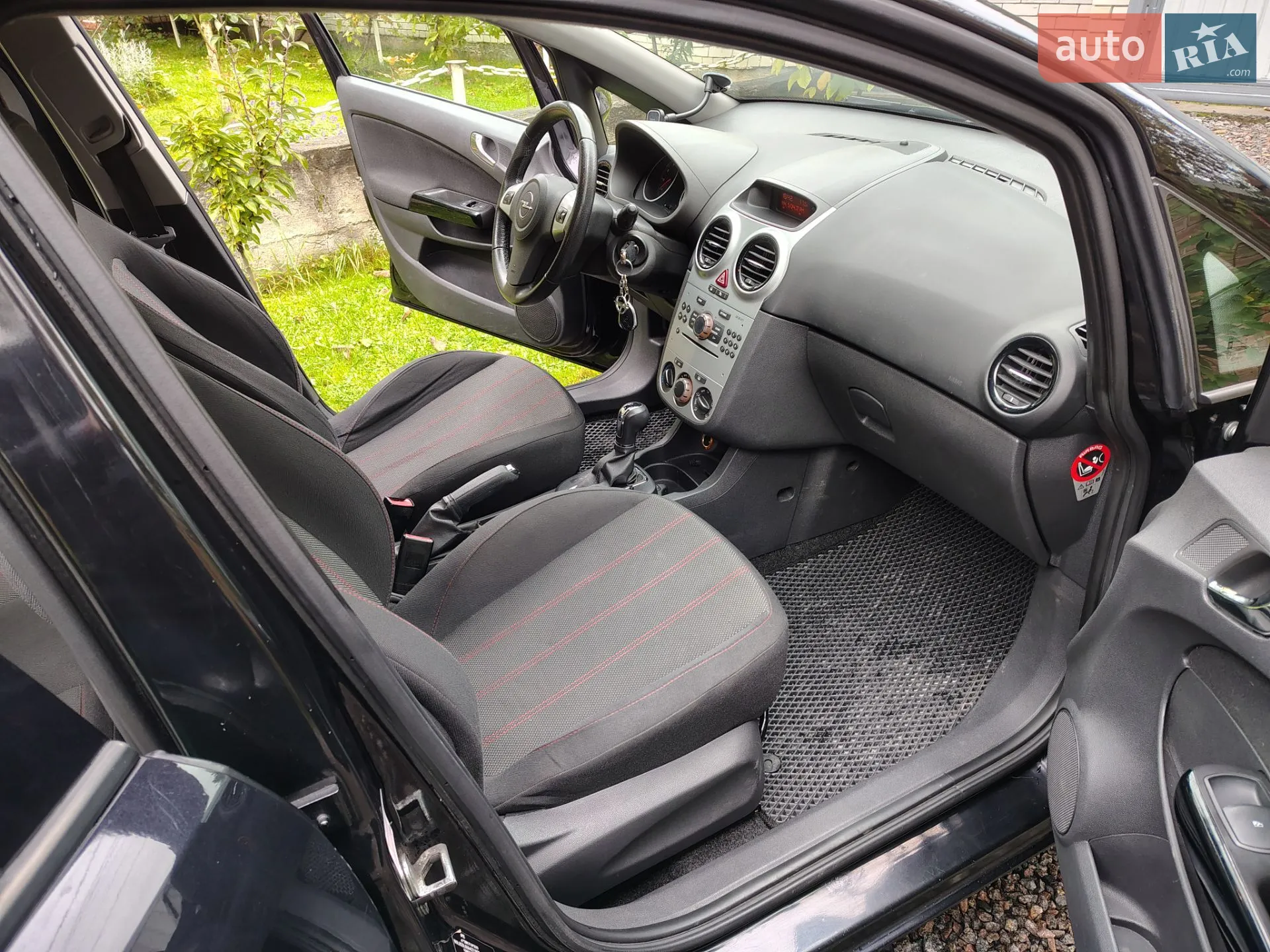 2010 Opel Corsa - мініатюра 14