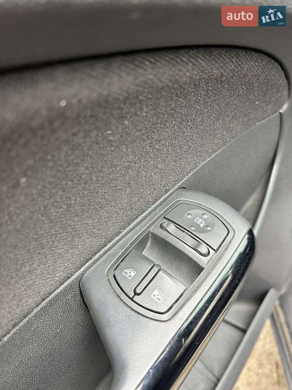Хетчбек Opel Corsa 2014 в Сумах фото 19 Хетчбек Opel Corsa 2014 в Сумах