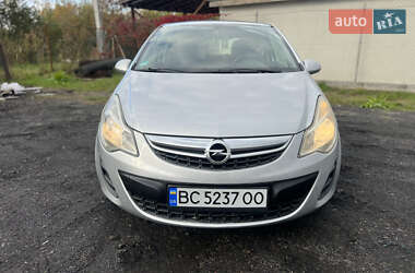 Хетчбек Opel Corsa 2011 в  фото 2 Хетчбек Opel Corsa 2011 в