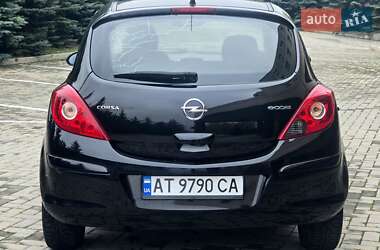 Хэтчбек Opel Corsa 2012 в  фото 8 Хэтчбек Opel Corsa 2012 в