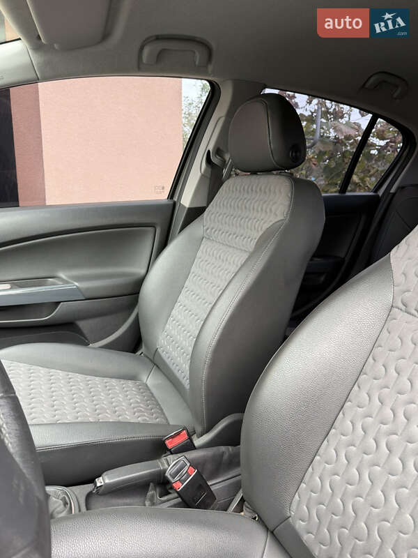 Хэтчбек Opel Corsa 2012 в Калуше фото 19 Хэтчбек Opel Corsa 2012 в Калуше