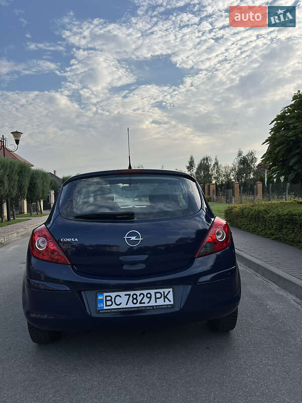 Хетчбек Opel Corsa 2009 в Шептицькому