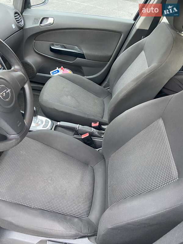 Хетчбек Opel Corsa 2008 в Києві фото 13 Хетчбек Opel Corsa 2008 в Києві