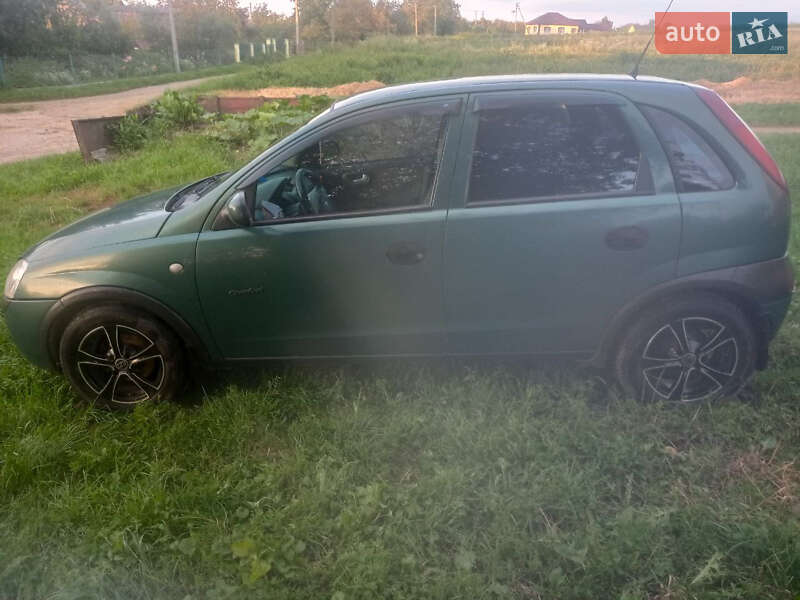 Хэтчбек Opel Corsa 2003 в Самборе фото 4 Хэтчбек Opel Corsa 2003 в Самборе