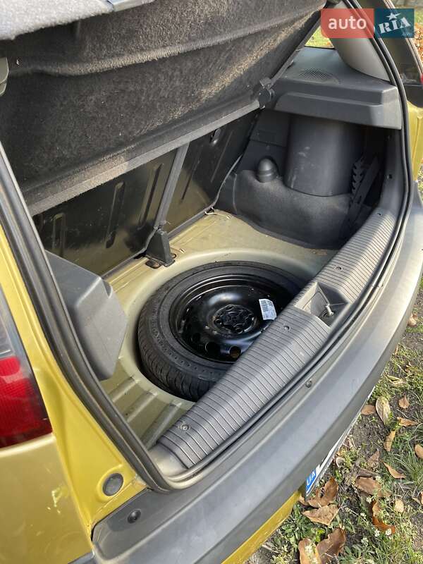 Хэтчбек Opel Corsa 2002 в Полтаве фото 11 Хэтчбек Opel Corsa 2002 в Полтаве