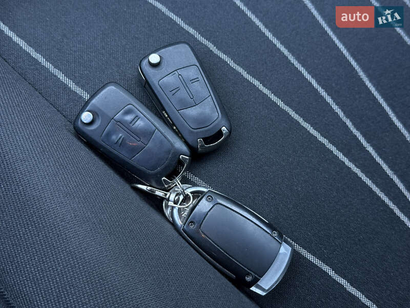 Хэтчбек Opel Corsa 2010 в Виннице фото 38 Хэтчбек Opel Corsa 2010 в Виннице