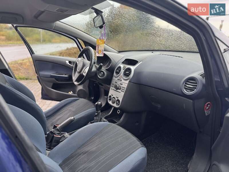 Хэтчбек Opel Corsa 2010 в Бориславе фото 6 Хэтчбек Opel Corsa 2010 в Бориславе