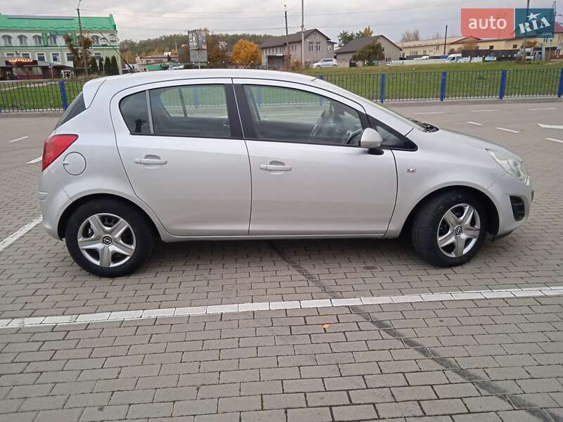 Хетчбек Opel Corsa 2012 в Нововолинську фото 9 Хетчбек Opel Corsa 2012 в Нововолинську