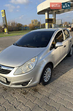 Хетчбек Opel Corsa 2008 в  фото 8 Хетчбек Opel Corsa 2008 в