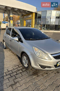 Хетчбек Opel Corsa 2008 в  фото 10 Хетчбек Opel Corsa 2008 в