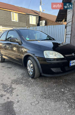 Хэтчбек Opel Corsa 2004 в Житомире