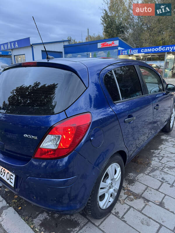 Хетчбек Opel Corsa 2012 в Львові