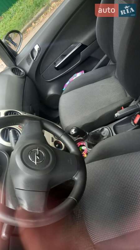 Хэтчбек Opel Corsa 2009 в Тернополе фото 12 Хэтчбек Opel Corsa 2009 в Тернополе