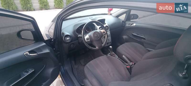Хэтчбек Opel Corsa 2009 в Тернополе