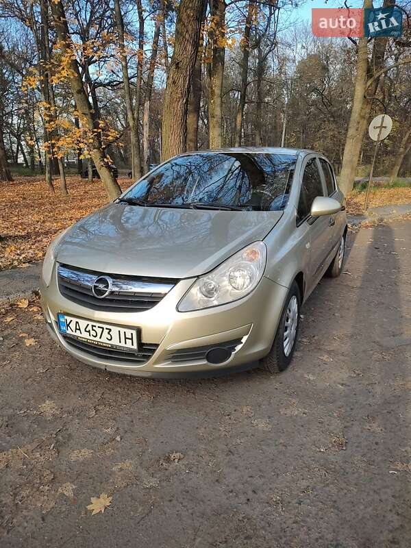 Хетчбек Opel Corsa 2008 в Білій Церкві фото Хетчбек Opel Corsa 2008 в Білій Церкві