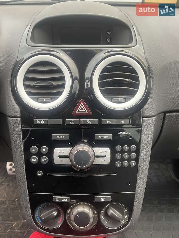 Хэтчбек Opel Corsa 2010 в Горохове фото 6 Хэтчбек Opel Corsa 2010 в Горохове