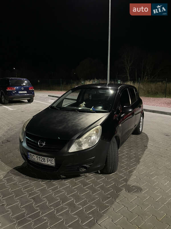 Хэтчбек Opel Corsa 2009 в Стрые