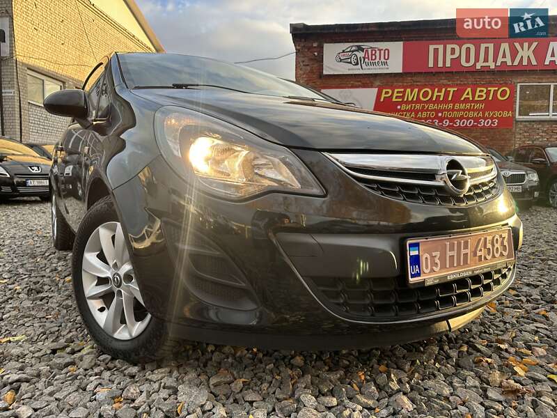 Хэтчбек Opel Corsa 2014 в Смеле