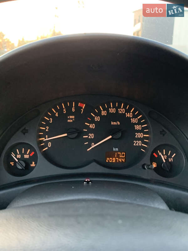 Хетчбек Opel Corsa 2001 в Вінниці