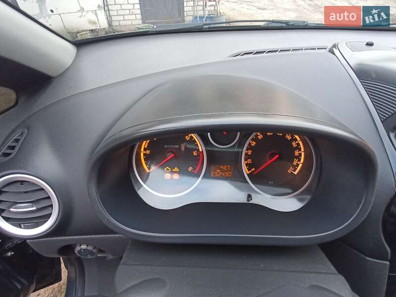 Хэтчбек Opel Corsa 2008 в Заречном фото 12 Хэтчбек Opel Corsa 2008 в Заречном