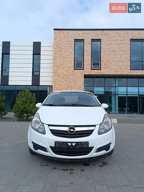 Хетчбек Opel Corsa 2011 в Хмельницькому
