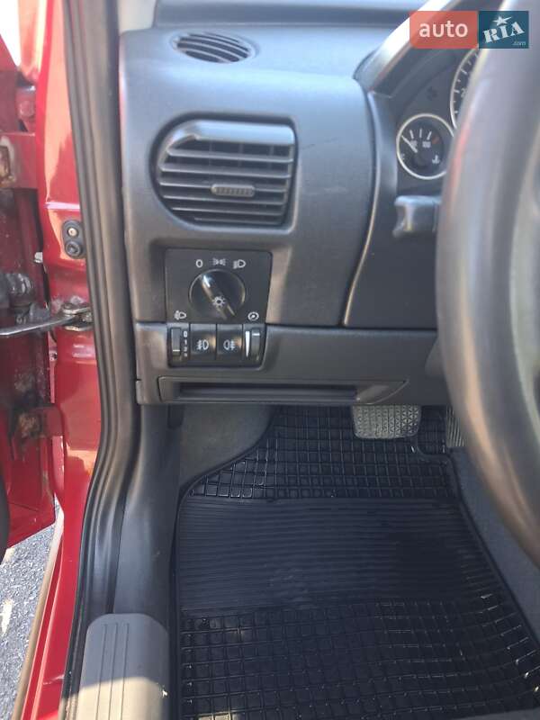Хетчбек Opel Corsa 2003 в Жмеринці фото 7 Хетчбек Opel Corsa 2003 в Жмеринці