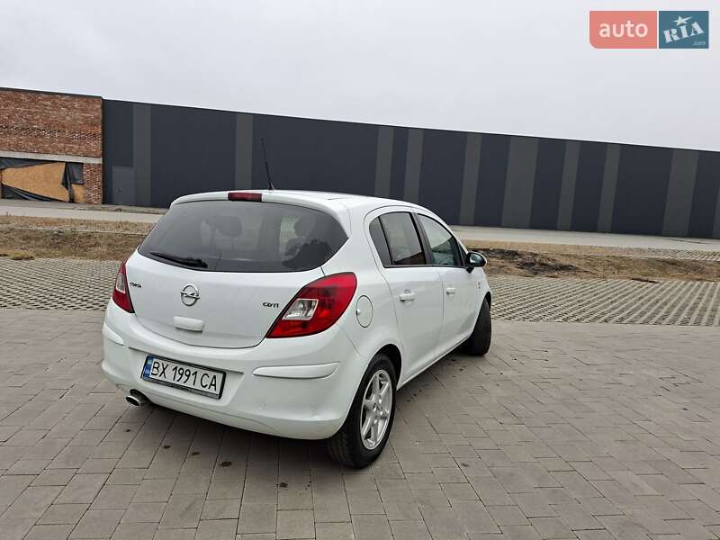 Хетчбек Opel Corsa 2011 в Хмельницькому