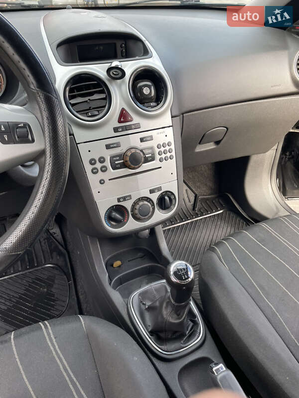 Хетчбек Opel Corsa 2009 в Стрию фото 21 Хетчбек Opel Corsa 2009 в Стрию