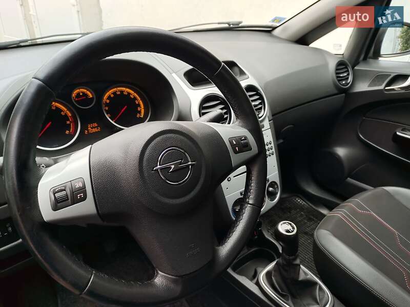 Хэтчбек Opel Corsa 2012 в Лубнах фото 4 Хэтчбек Opel Corsa 2012 в Лубнах