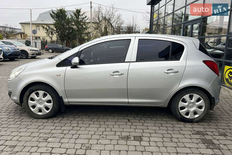 Хетчбек Opel Corsa 2008 в Івано-Франківську