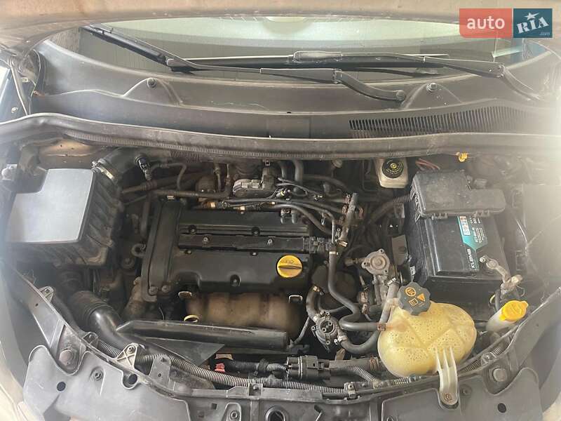Хэтчбек Opel Corsa 2007 в Харькове
