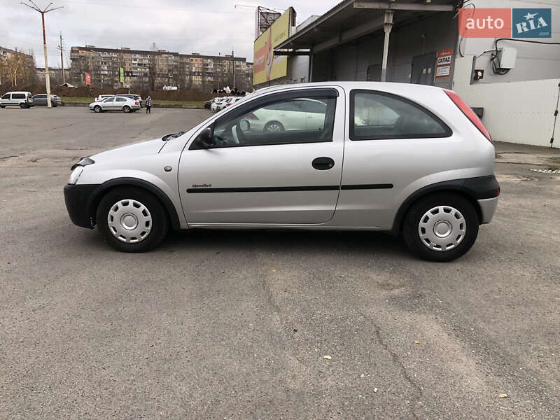 Хетчбек Opel Corsa 2001 в Кривому Розі фото 4 Хетчбек Opel Corsa 2001 в Кривому Розі
