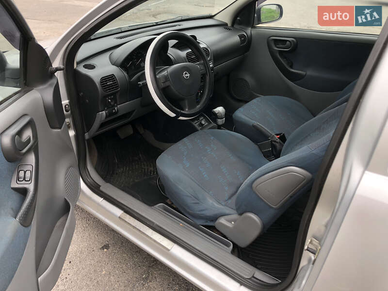 Хетчбек Opel Corsa 2001 в Кривому Розі фото 10 Хетчбек Opel Corsa 2001 в Кривому Розі