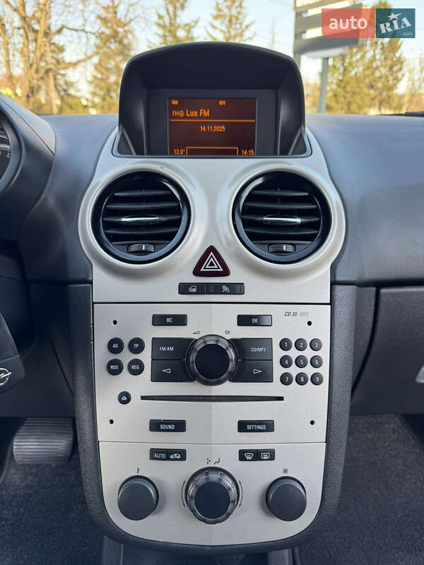 Хэтчбек Opel Corsa 2008 в Луцке фото 36 Хэтчбек Opel Corsa 2008 в Луцке