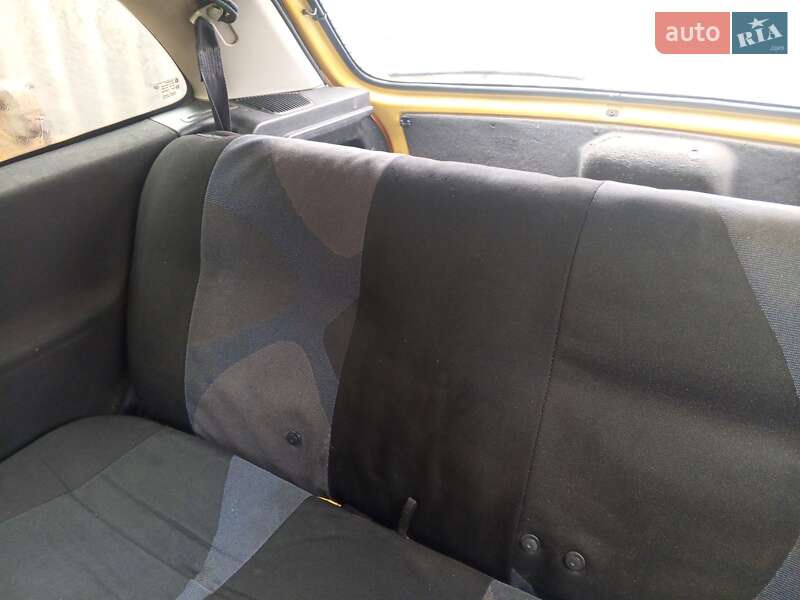 Хэтчбек Opel Corsa 2000 в Змиеве