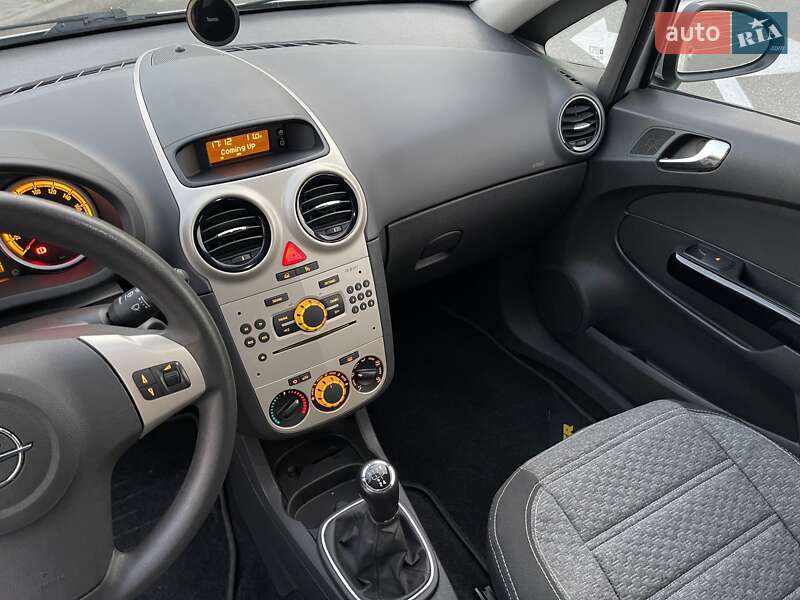 Хетчбек Opel Corsa 2007 в Києві фото 25 Хетчбек Opel Corsa 2007 в Києві
