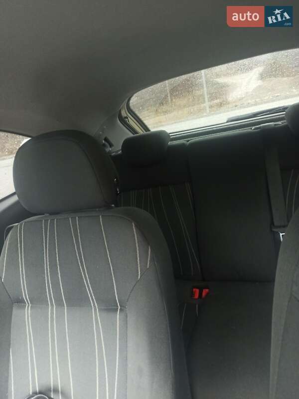 Хэтчбек Opel Corsa 2007 в Львове