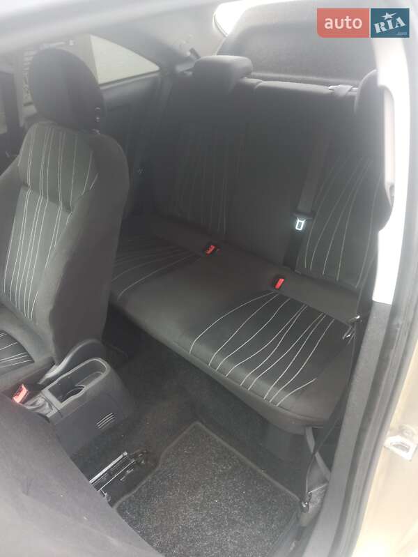 Хэтчбек Opel Corsa 2007 в Львове