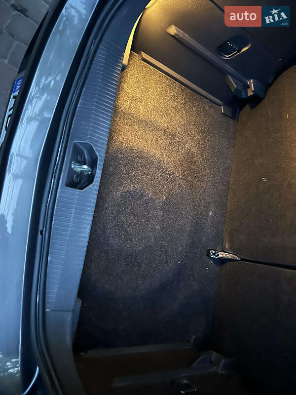 Хетчбек Opel Corsa 2012 в Вінниці