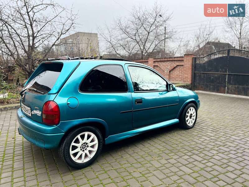 Хэтчбек Opel Corsa 1995 в Лысянке фото 4 Хэтчбек Opel Corsa 1995 в Лысянке