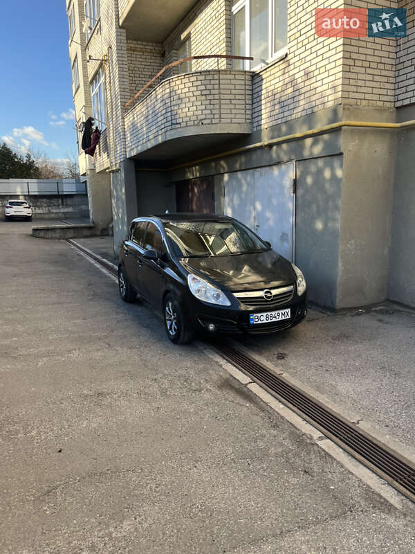 Хетчбек Opel Corsa 2010 в Львові фото 3 Хетчбек Opel Corsa 2010 в Львові